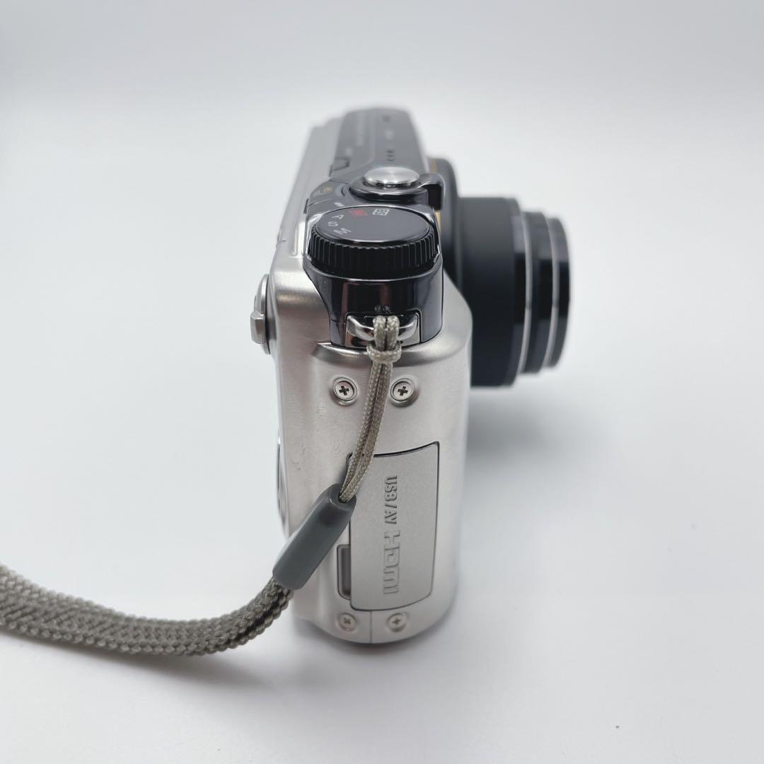 CASIO カシオ EXILIM EX-FH100 デジカメ 美品 動作OK