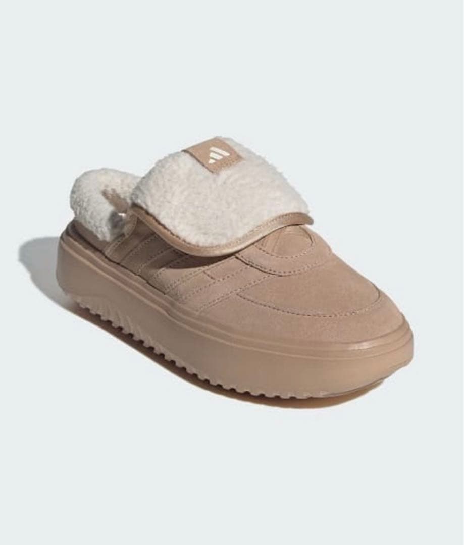 新品未使用 adidas グランドコート ミュール モコモコ サンダル 24cm