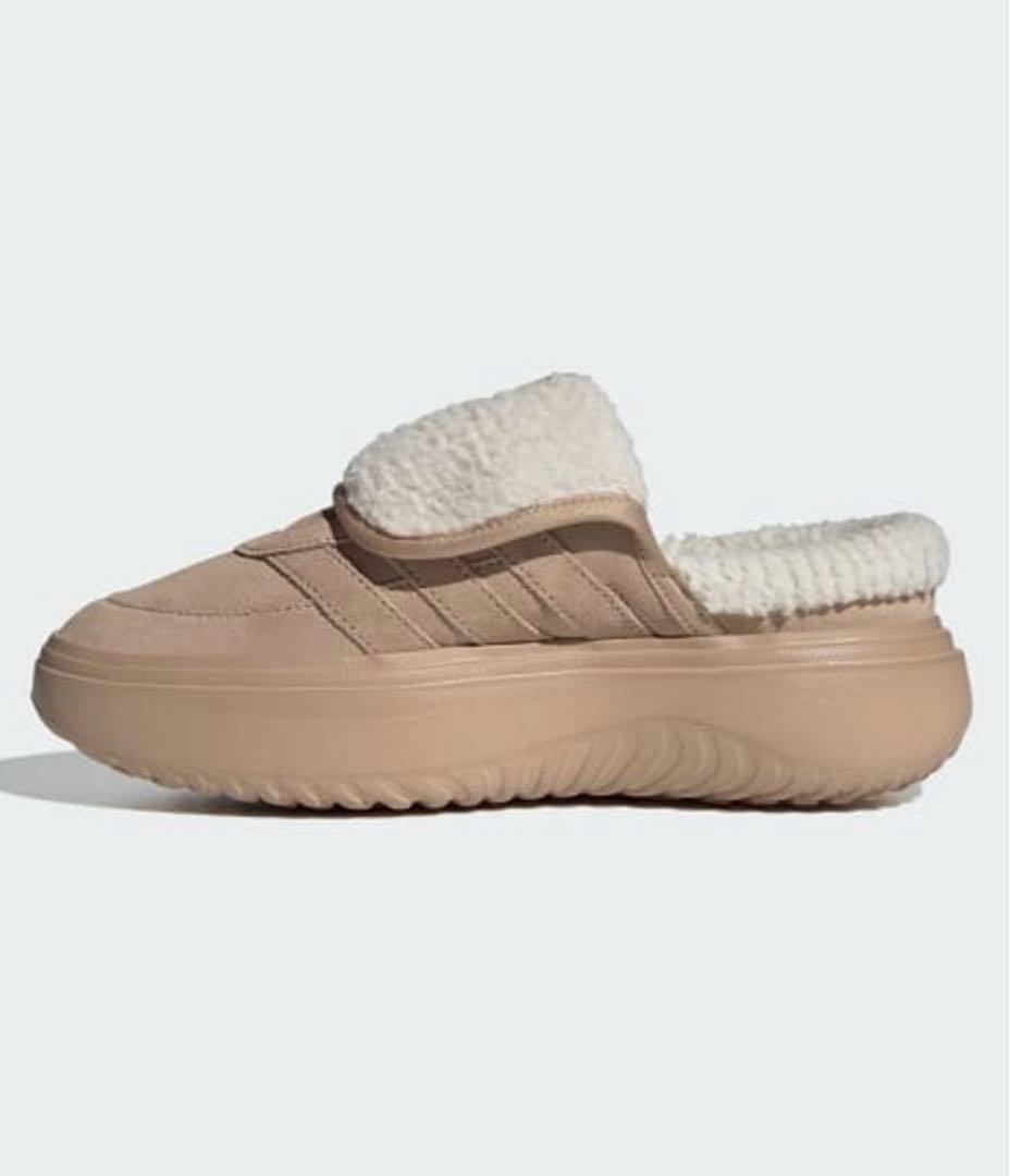 新品未使用 adidas グランドコート ミュール モコモコ サンダル 24cm