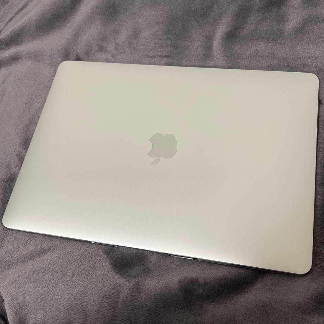 Apple M1 MacBook Air 13インチ 16GB 1TB シルバー