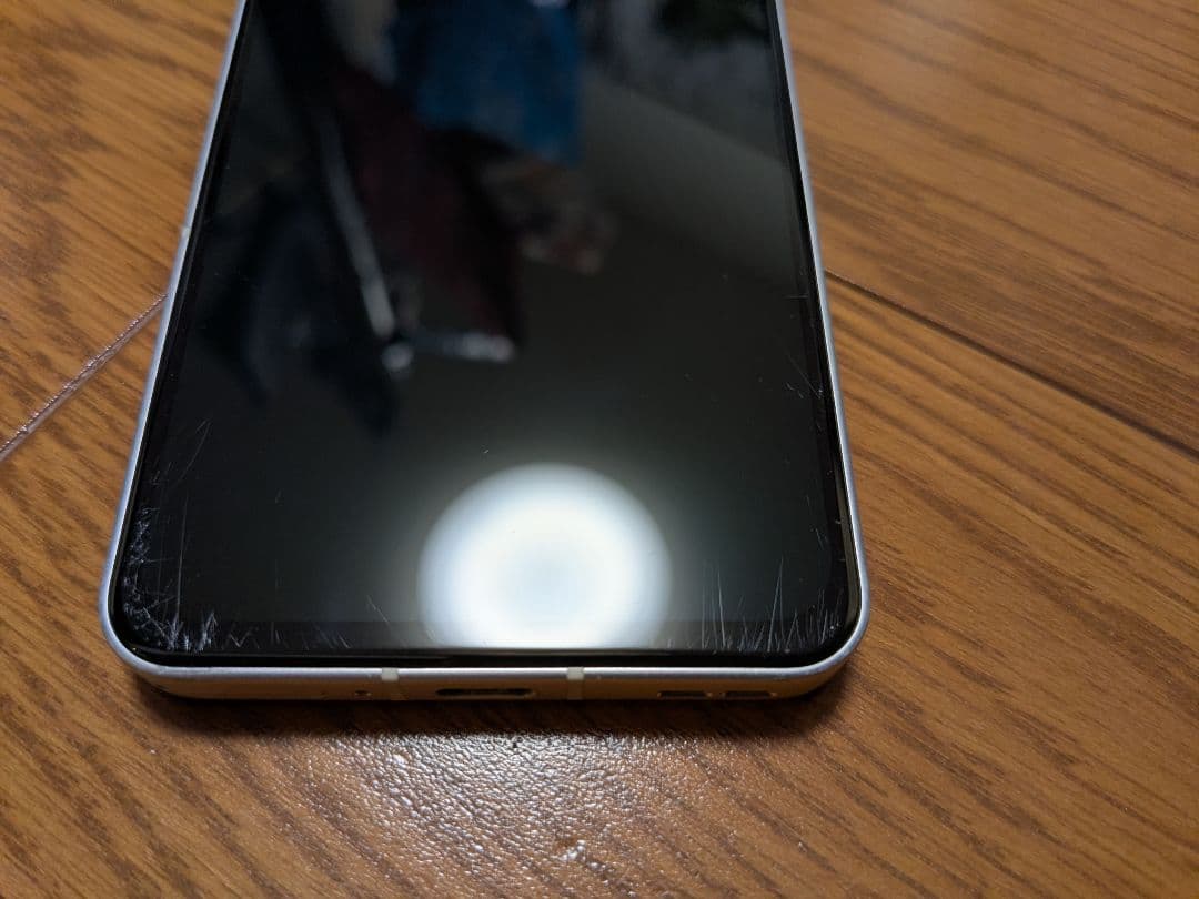 Zenfone9 ホワイト