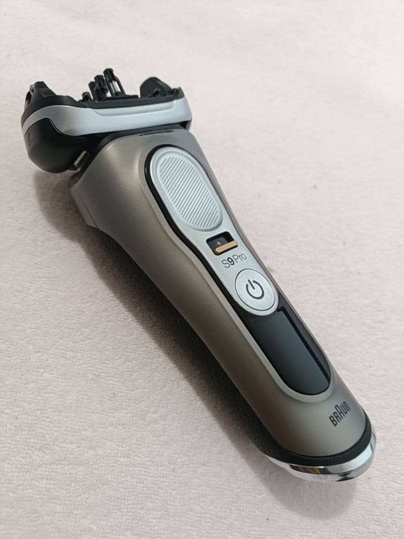 ブラウン最高峰Series9 S9Pro 9455cc刃無し本体 新品未使用❣️