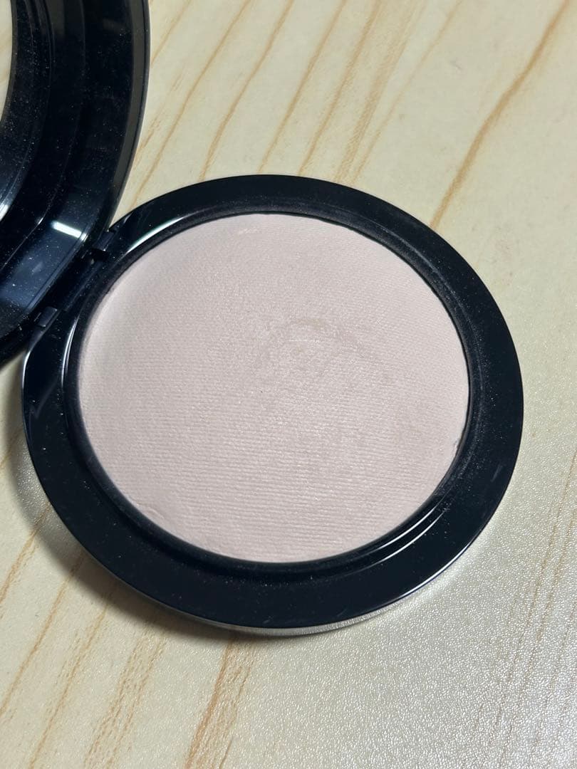 MAC ミネラライズスキンフィニッシュ　ナチュラル　ライト