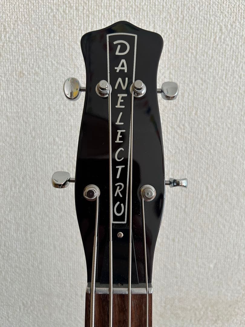 美品！Danelectro(ダンエレクトロ) ロングホーンベース