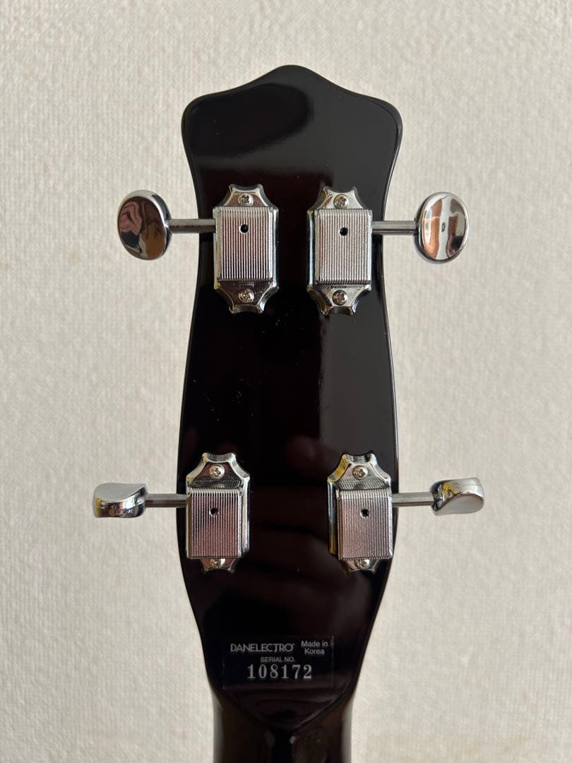 美品！Danelectro(ダンエレクトロ) ロングホーンベース