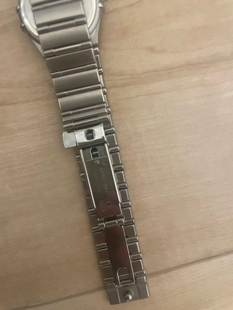 オメガ アナログクォーツ 腕時計 シルバー