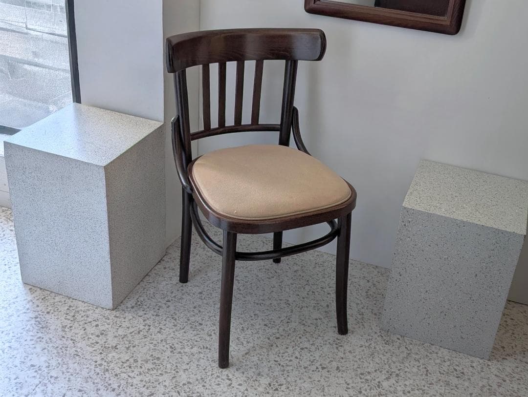 ⚠12/16まで値下げ中 ポーランド ベントウッド カフェチェア 曲木椅子