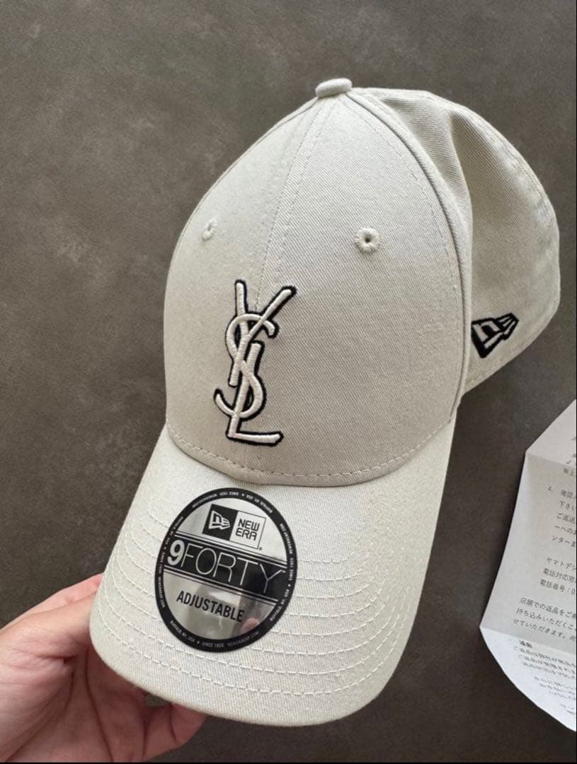 SAINT LAURENT ニューエラコラボ キャップ