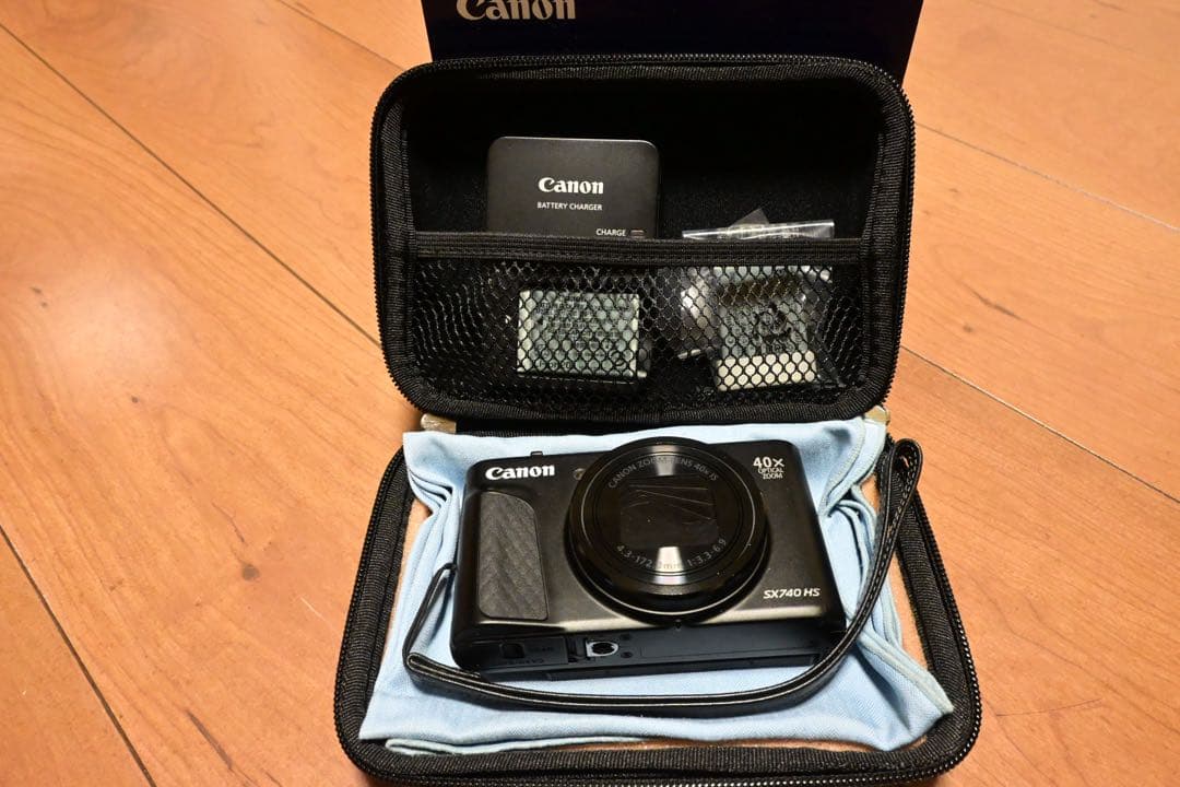 デジタルカメラ Canon SX740HS