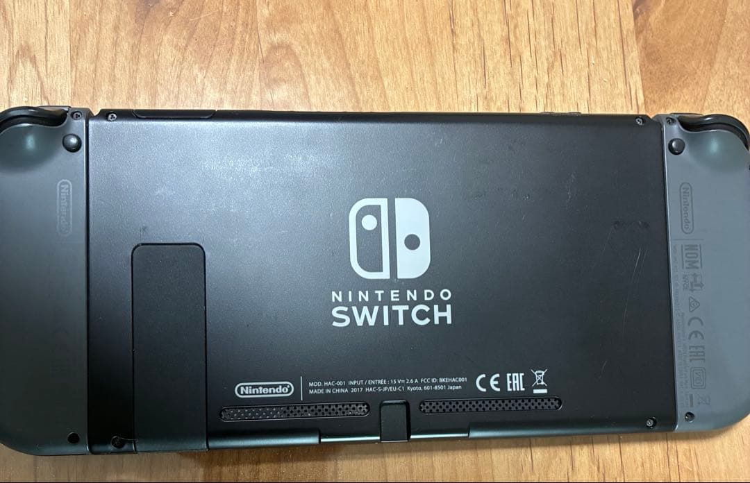 Nintendo Switch ブラック本体とJoy-Conセット