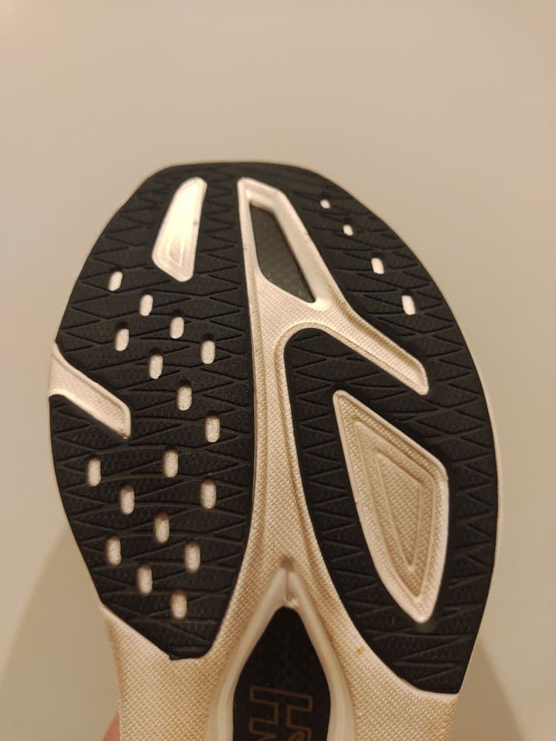 g*y様 【走行10km】HOKA ROCKET X3 虎視眈々パック 25.0