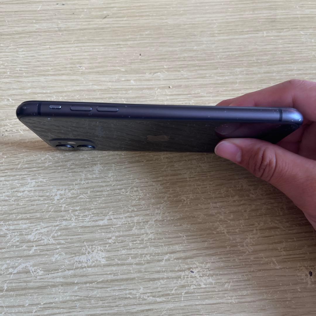 Apple iPhone 11ブラック 本体　ジャンク