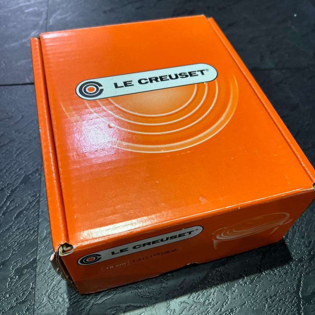 【新品】【未使用】Le Creuset 両手鍋 オレンジ 約16cm