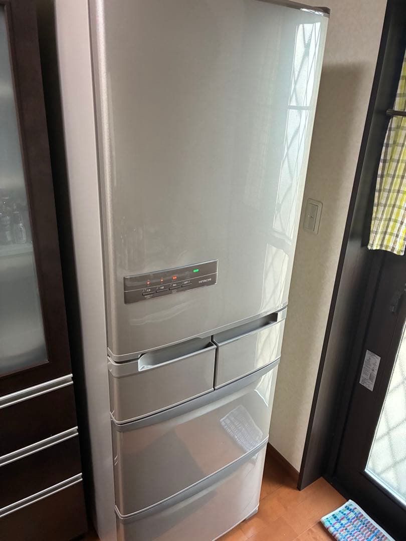 【送料込】HITACHI 冷凍冷蔵庫 R-K40RJ