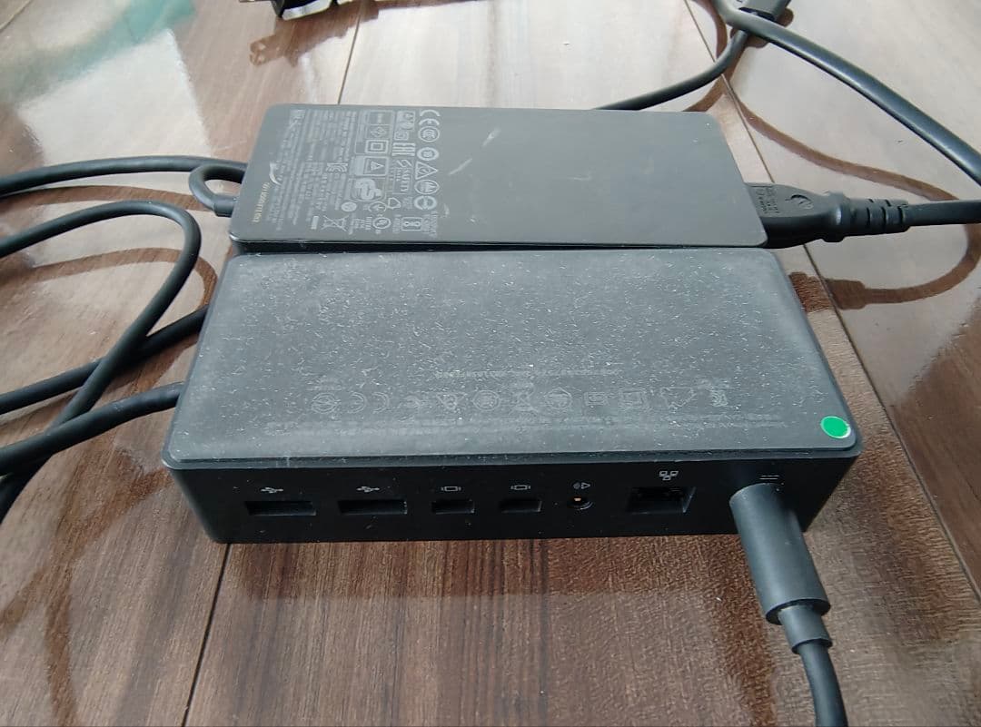 surface pro5 LTEモデル win11 ドック付き ジャンク