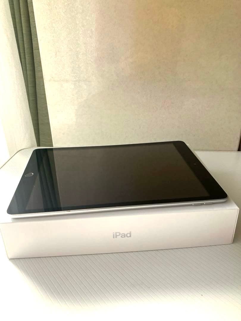 美品✨Apple iPad 第9世代64GB Wi-Fi シルバー箱付属品付