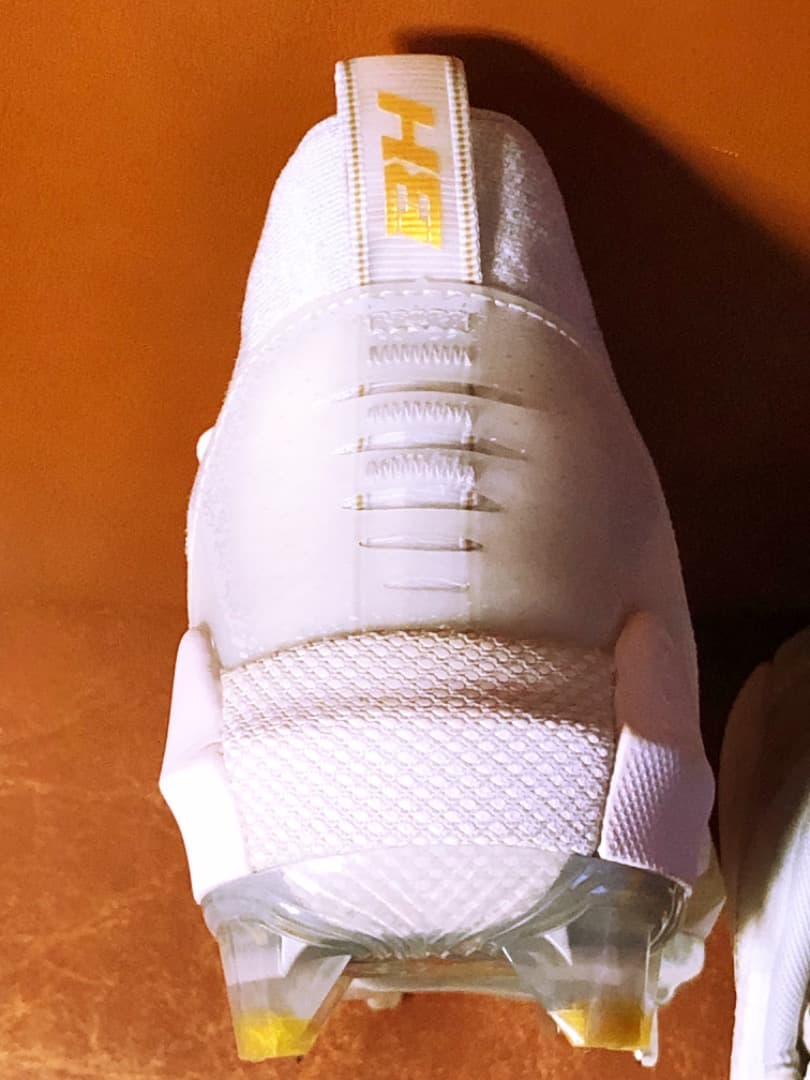 新品☆USA限定★アンダーアーマー★野球用ブライス・ハーパー6☆27cm☆