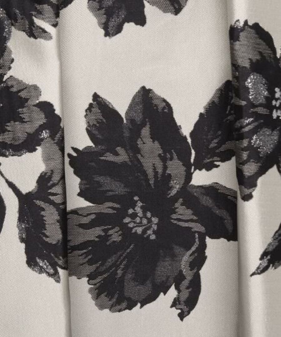 【新品未使用タグ付】allureville ラメフラワージャガードスカート