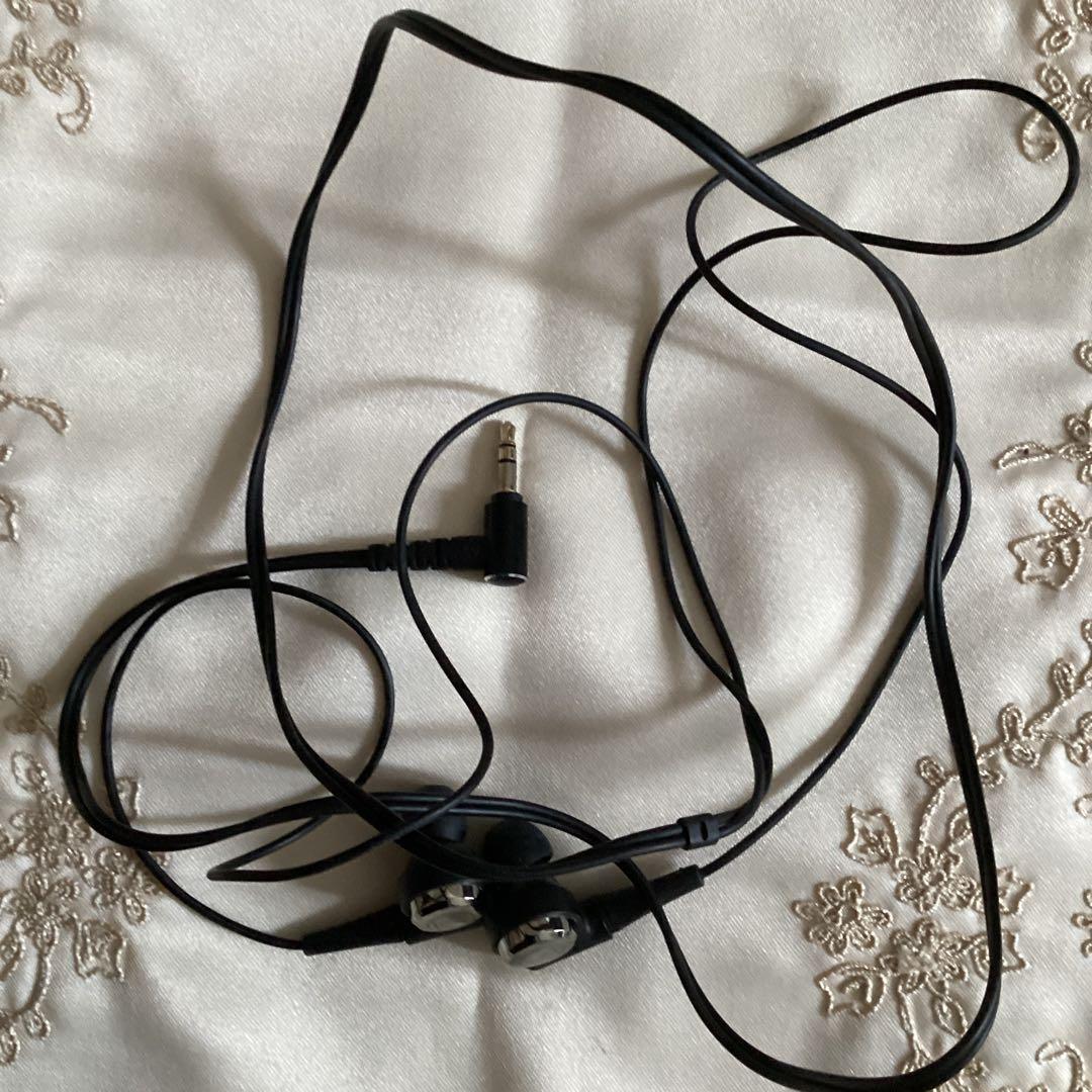 Audio-Technica CKR10 イヤフォン 箱説明書 あり　音だしOK