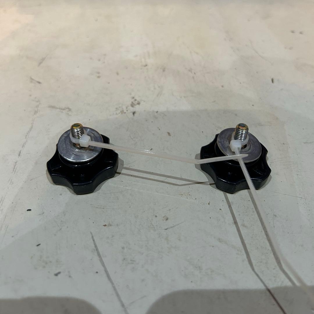 ヤマハ　WR２５０Ｘ/R ワイズギア　ハイシート(ノブボルトのセット)