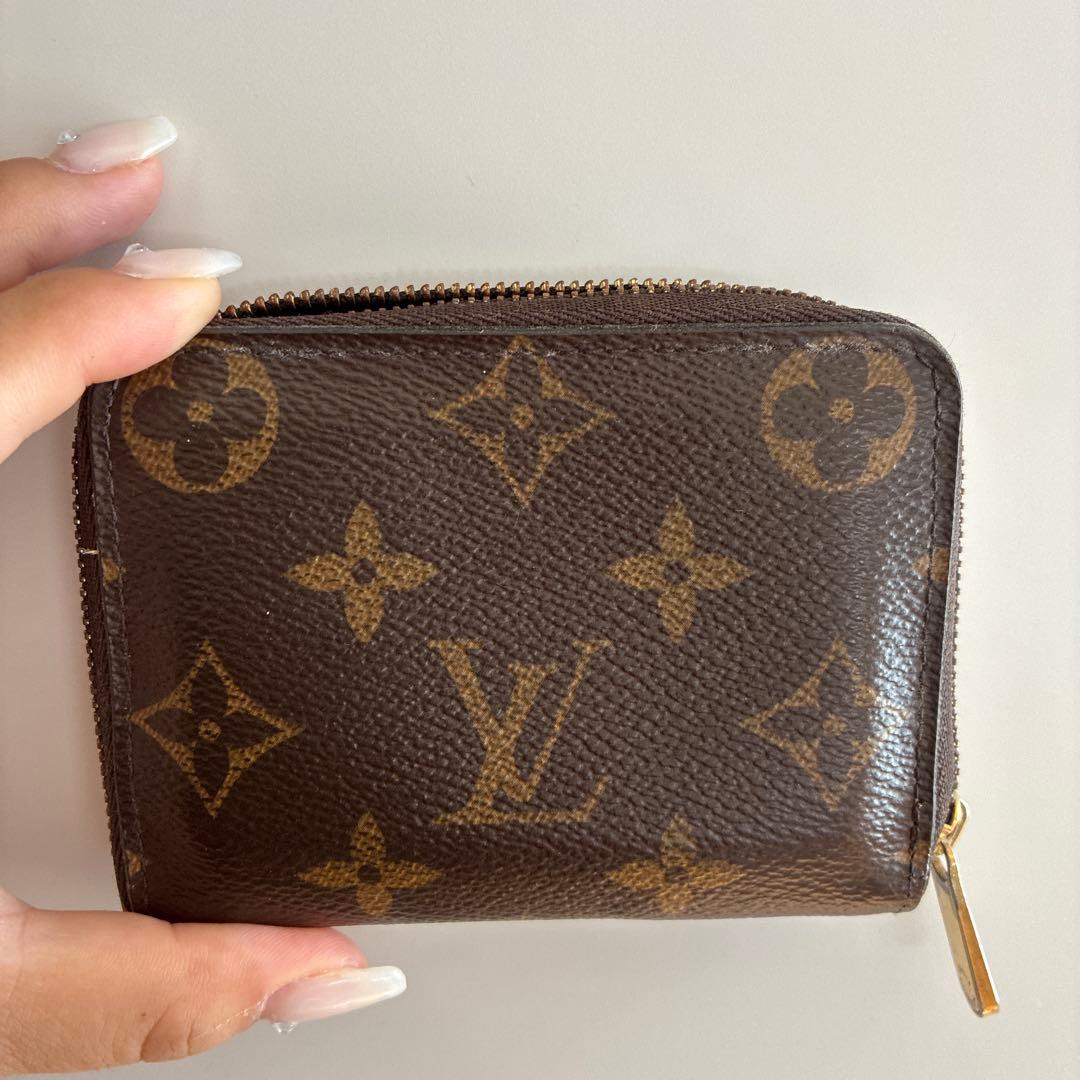 LOUIS VUITTON 財布