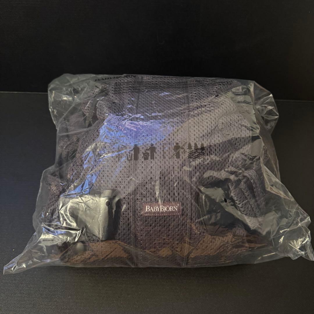 【美品】ベビービョルン ワンカイエアー アンスラサイト 抱っこ紐