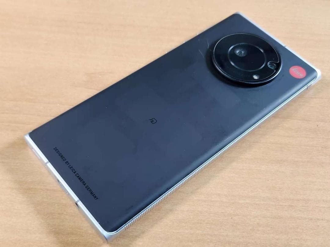 スマートフォン本体 021000E Leitz Phone 1 LP-01 256GB