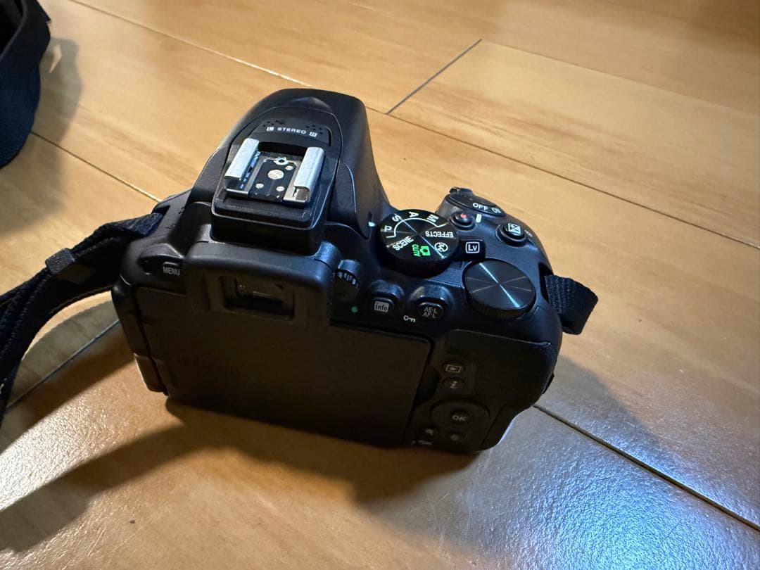 Nikon D5500 デジタル一眼レフカメラ バック付