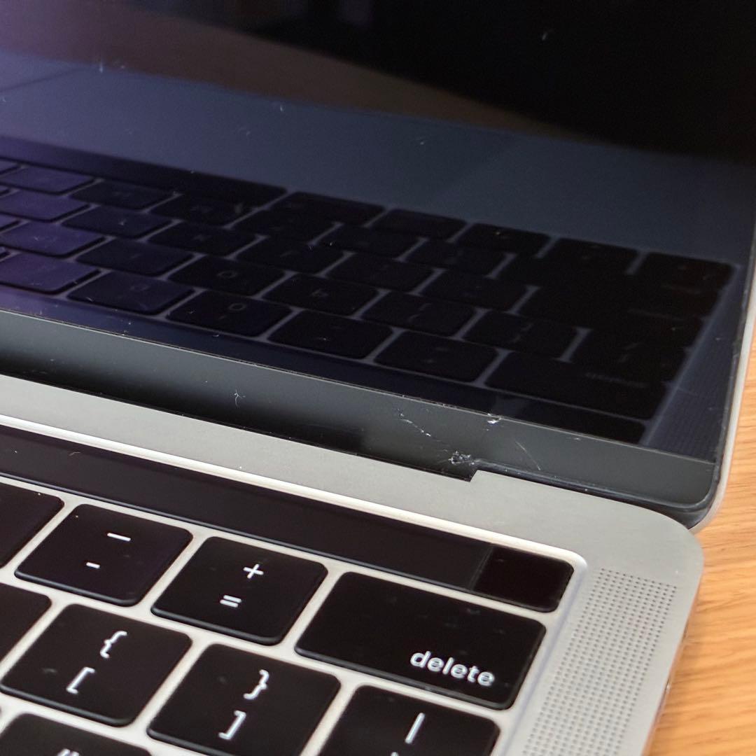 MacBook Pro 2018 【16GB/SSD512GB/USキーボード】