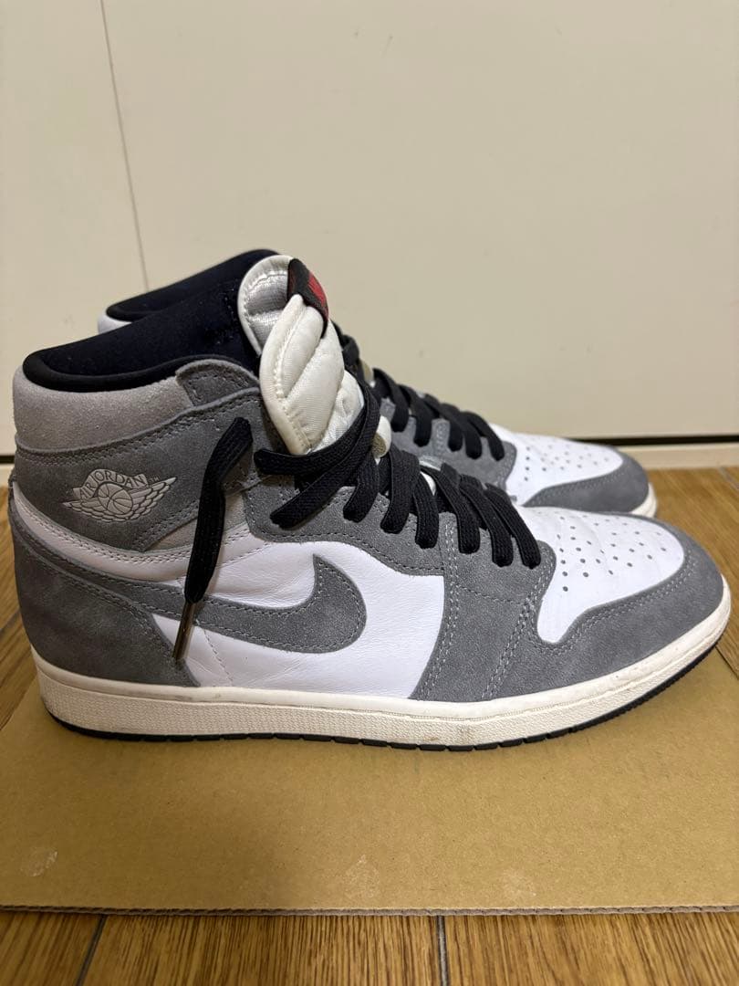 靴 Nike AirJordan1 Retro High OG Smoke Grey