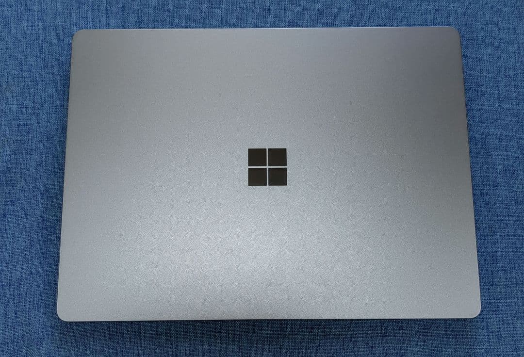 エ*ト様 ★美品★Microsoft Surface Laptop Go3　アイ