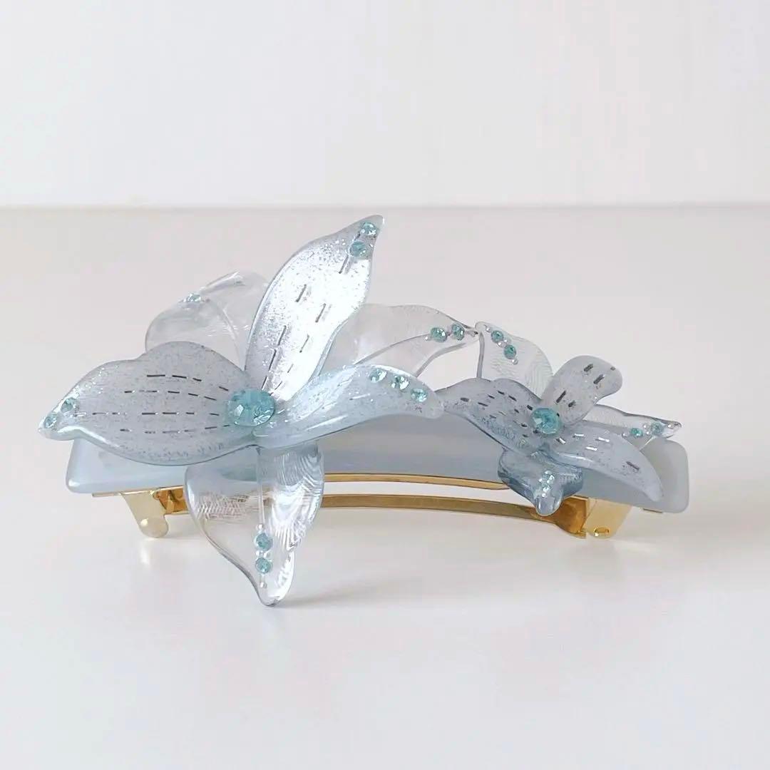 【状態良好】アレクサンドルドゥパリ バレッタ お花モチーフ 水色