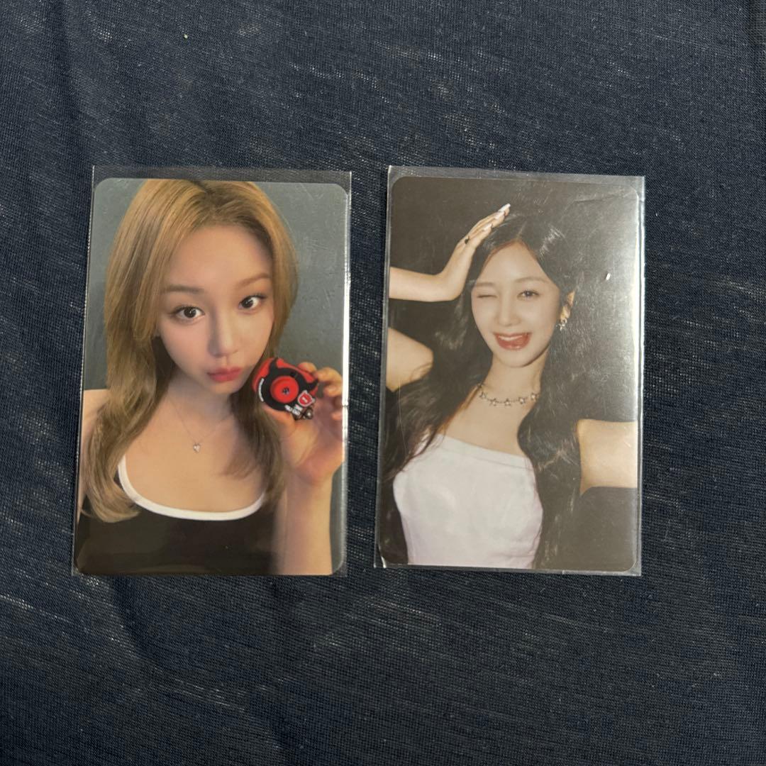 パリタ、トレカ15枚＆フォトチャーム＆缶バッチセット