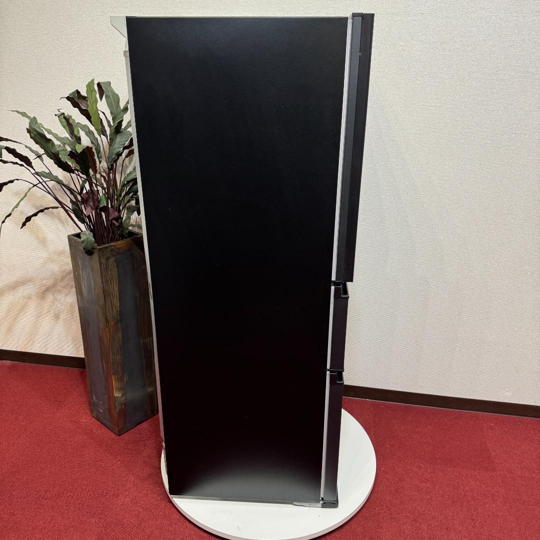 東京23区送料無料　美品東芝3ドア冷蔵庫2023年製　326L　GR-U33SC