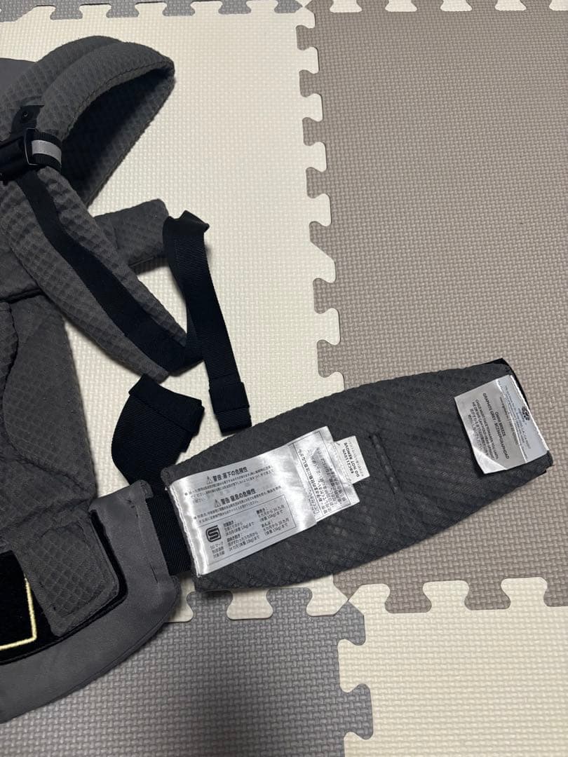 【美品】エルゴ オムニブリーズ 抱っこ紐・おんぶ紐 グレー