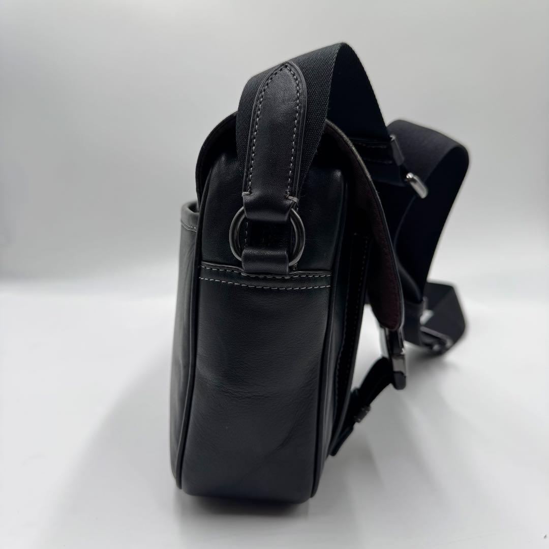 極美品✨ コーチ メッセンジャーバッグ トラック ディズニー ヴィランズ 黒