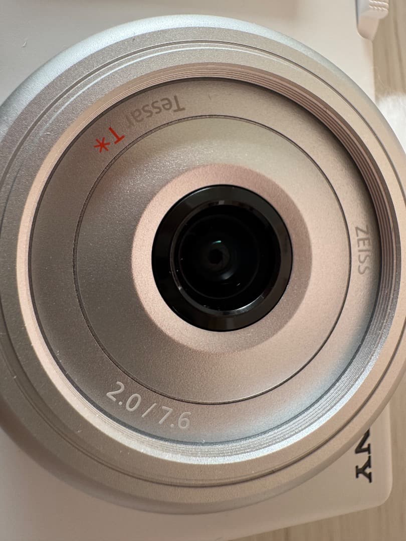 最終値下げ【美品】SONY　ZV-1F W　バッテリーチャージャー付き Vlog