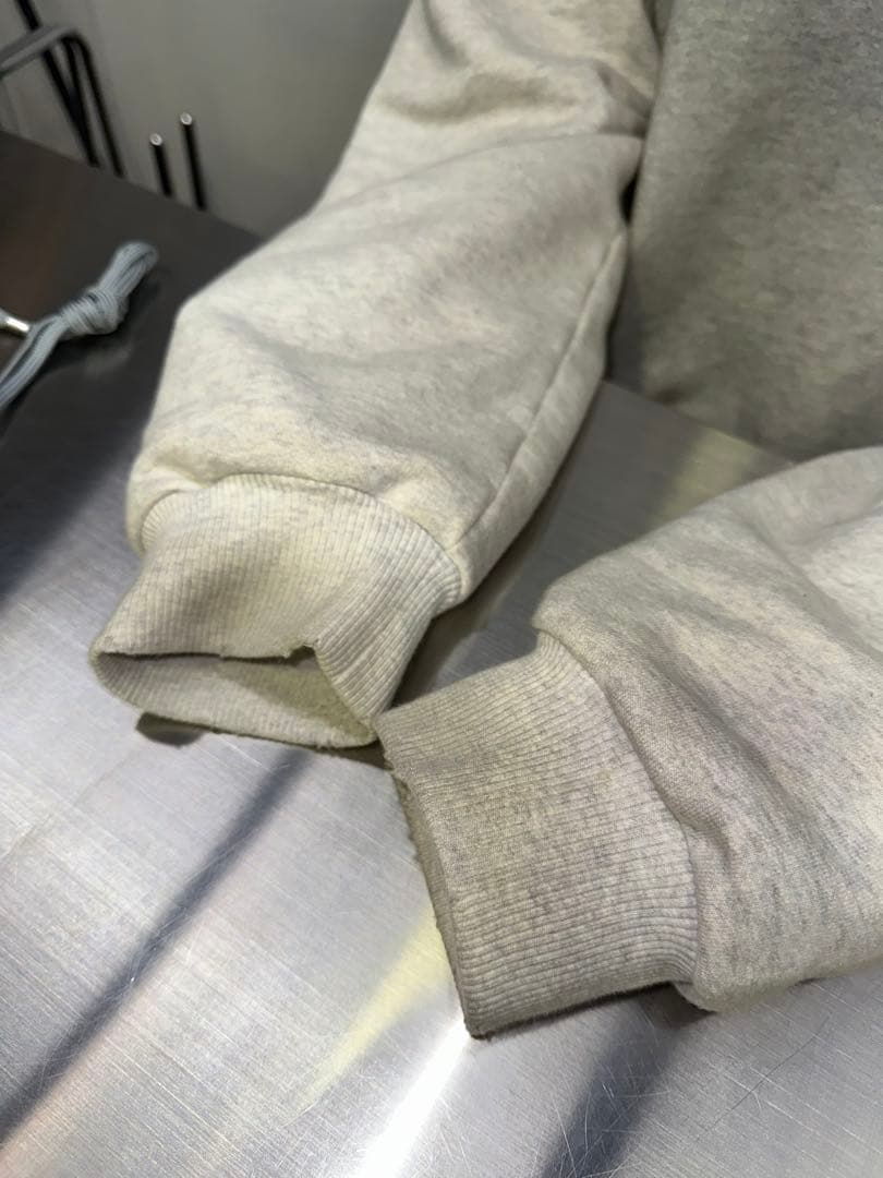 トップス Acne Studios LOGOHOODIE