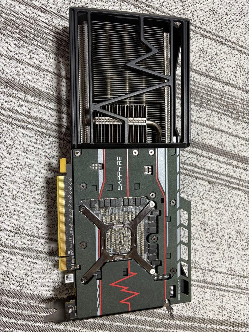 美品SAPPHIRE Vega56 8GB 動作確認済み