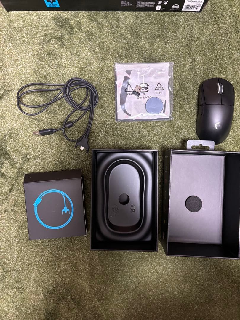 logicool ProX マウスとキーボード、軸交換セット、マウスパッド