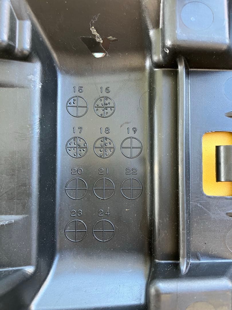 YAMAHA XSR900 純正シート