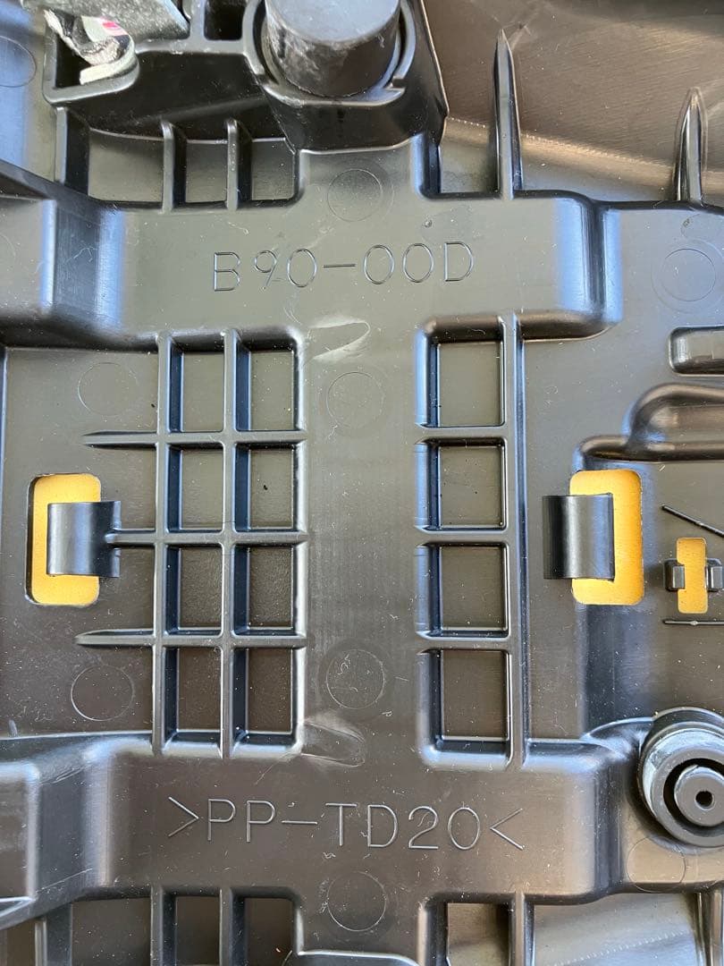 YAMAHA XSR900 純正シート