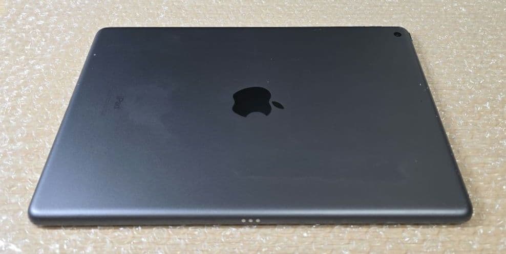 ゆ*！様 iPad 7◼️第7世代■Wi-Fi版◼️バッテリー極良品◼️166