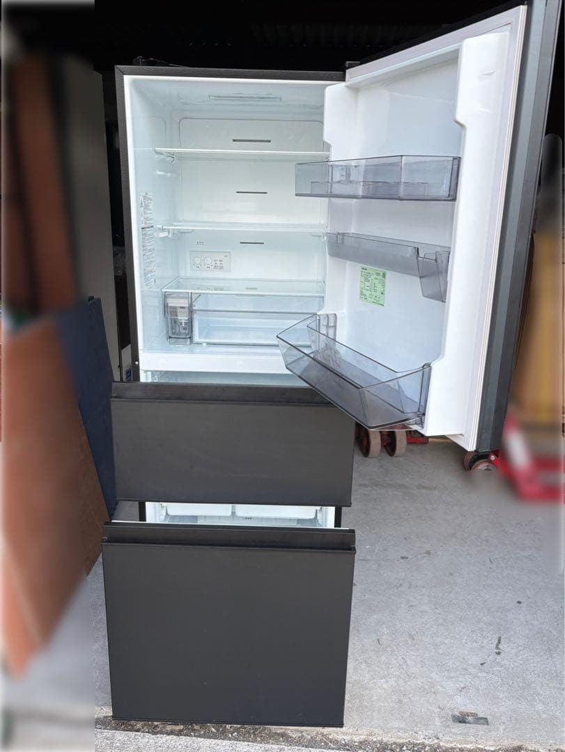 ☆GH212 冷凍冷蔵庫 東芝 GR-U33SC (KZ)　23年製 326L