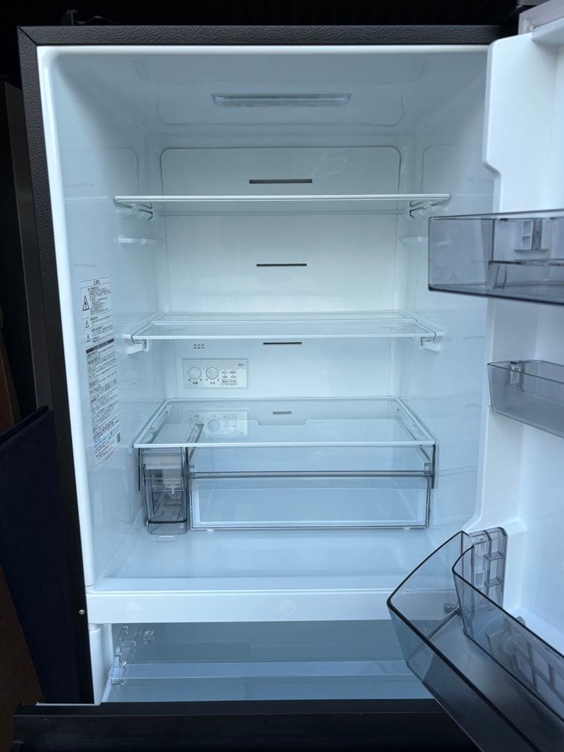 ☆GH212 冷凍冷蔵庫 東芝 GR-U33SC (KZ)　23年製 326L