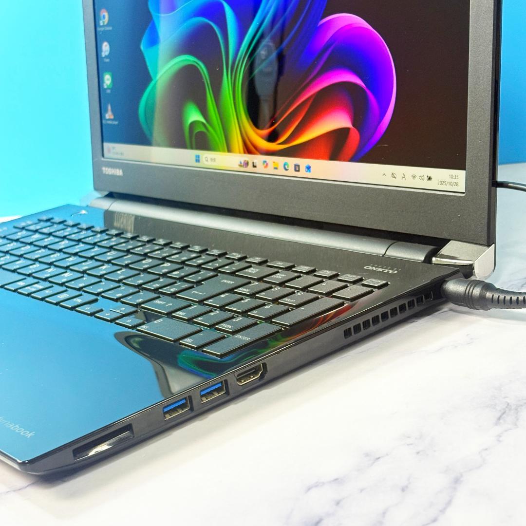 Corei7・16GB・SSD512・指紋センサー付ノートパソコン・Win11