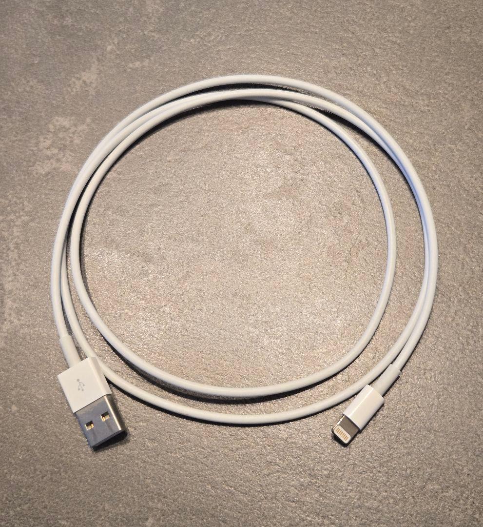 Apple TV (第2世代) [型番:A2169] ★他社製ケーブル付属！