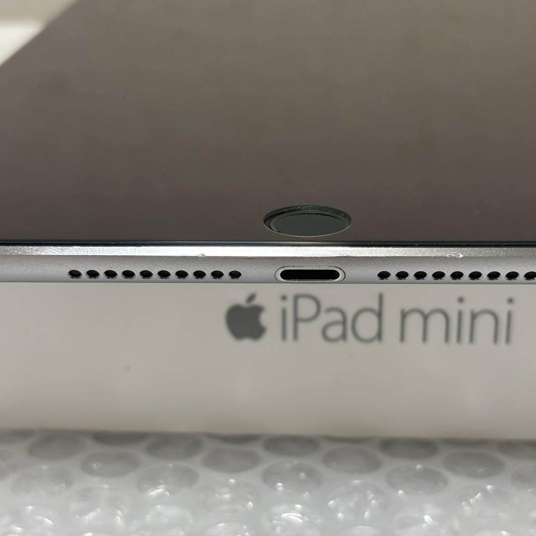 美品 iPad Mini 第4世代 32GB Wi-Fi Simフリー