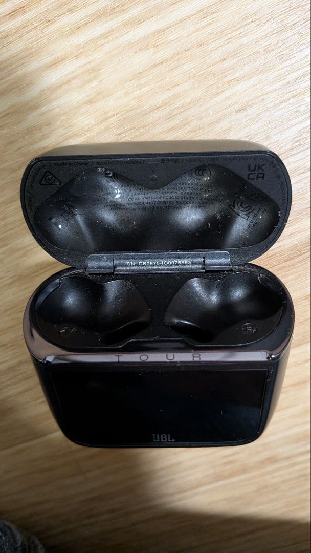 JBL TOUR PRO3 ケース単体