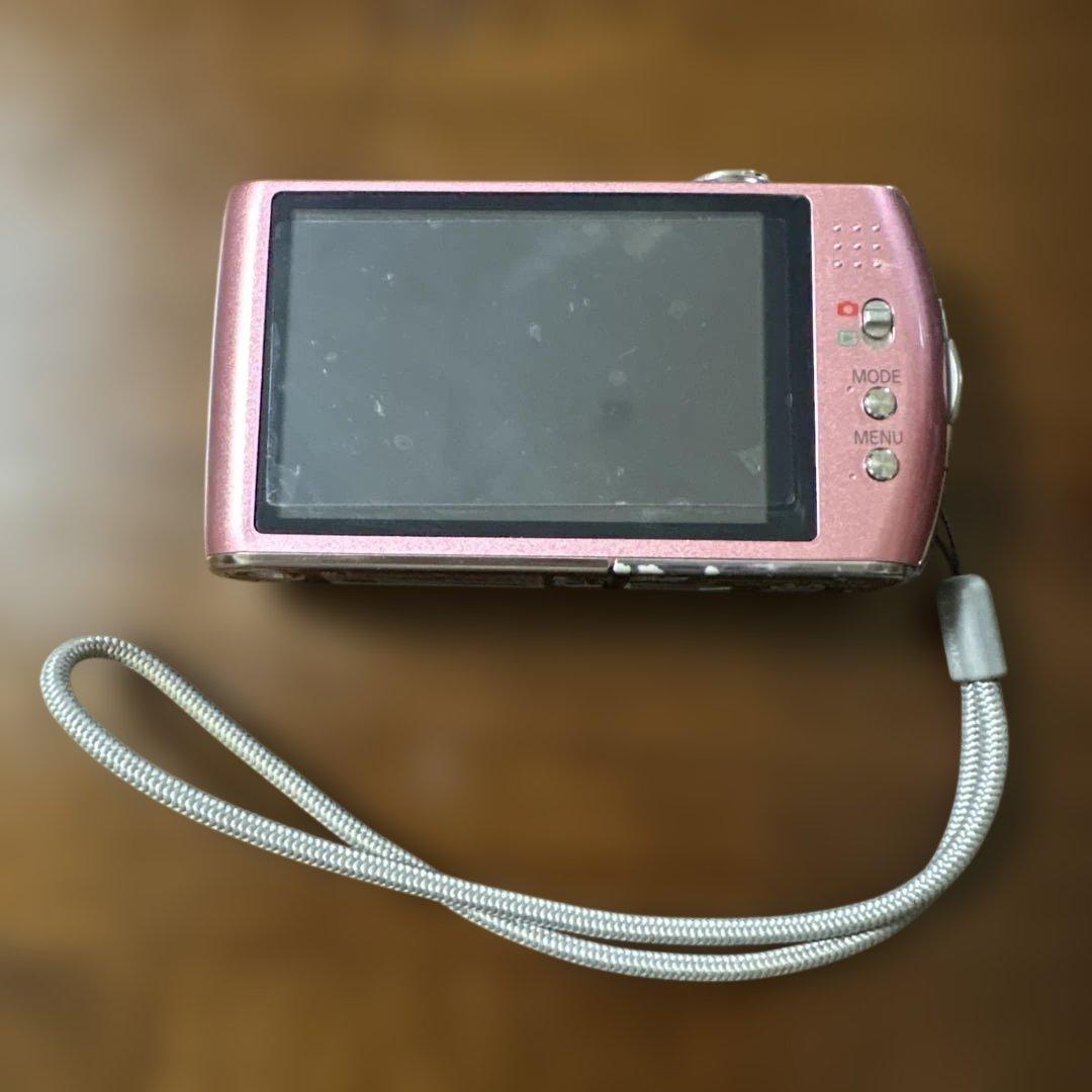 アコです　動作確認済み　パナソニック　LUMIX DMC-FX70 ピンク